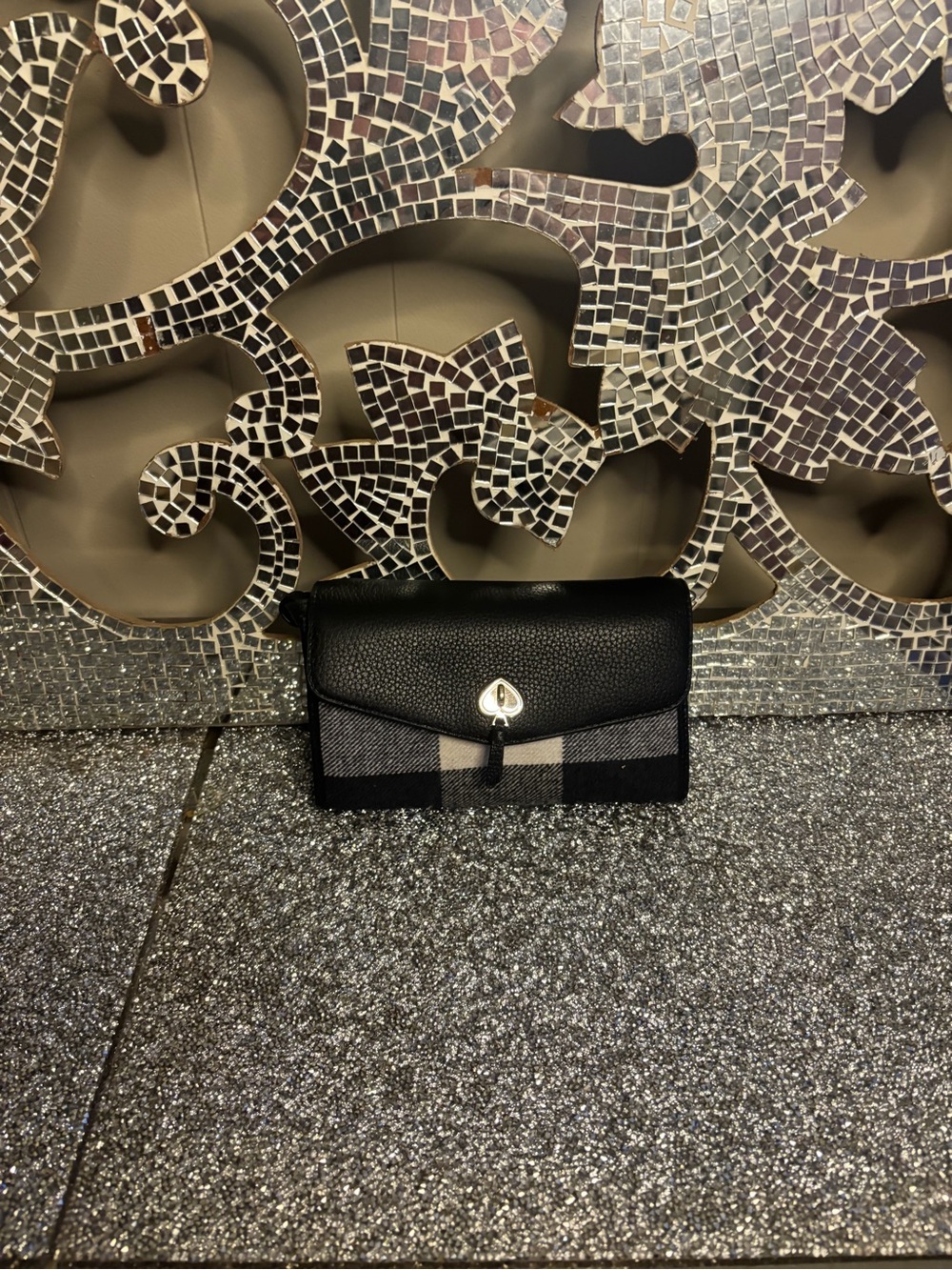 🌟Kate Spade Black and Gray Check Envelope Crossbody